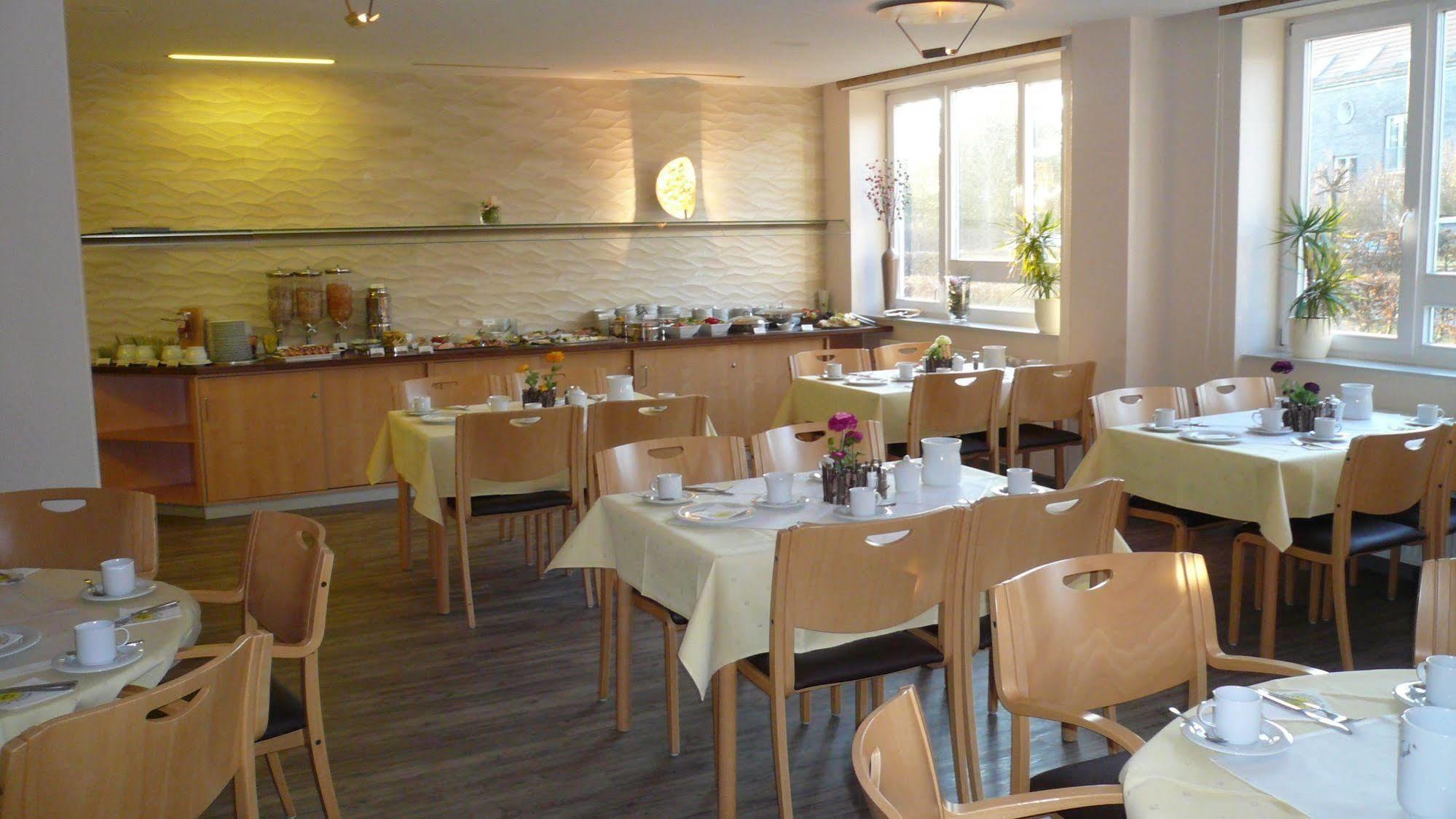 Hotel Ruegenblick Stralsund Luaran gambar