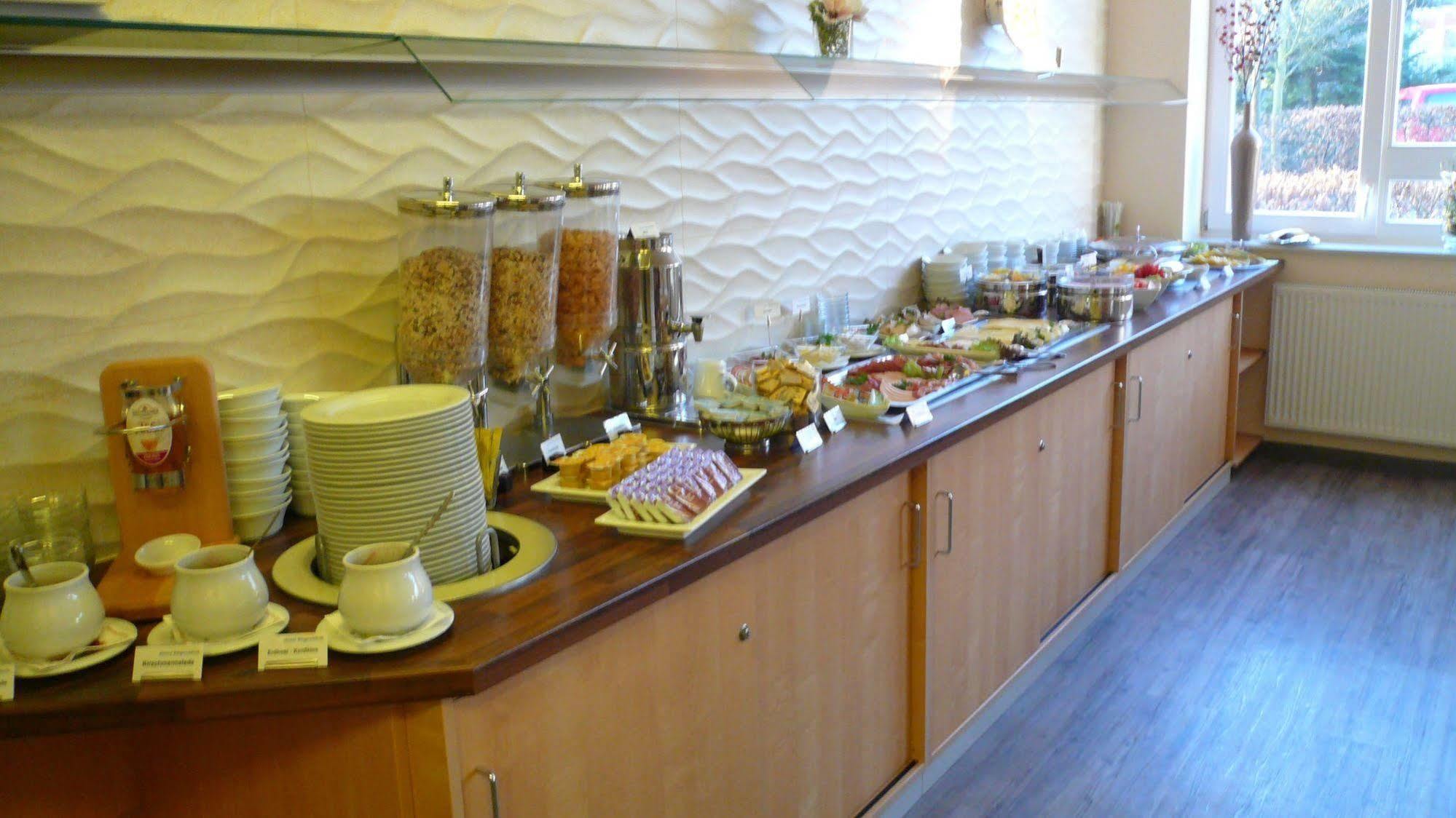 Hotel Ruegenblick Stralsund Luaran gambar